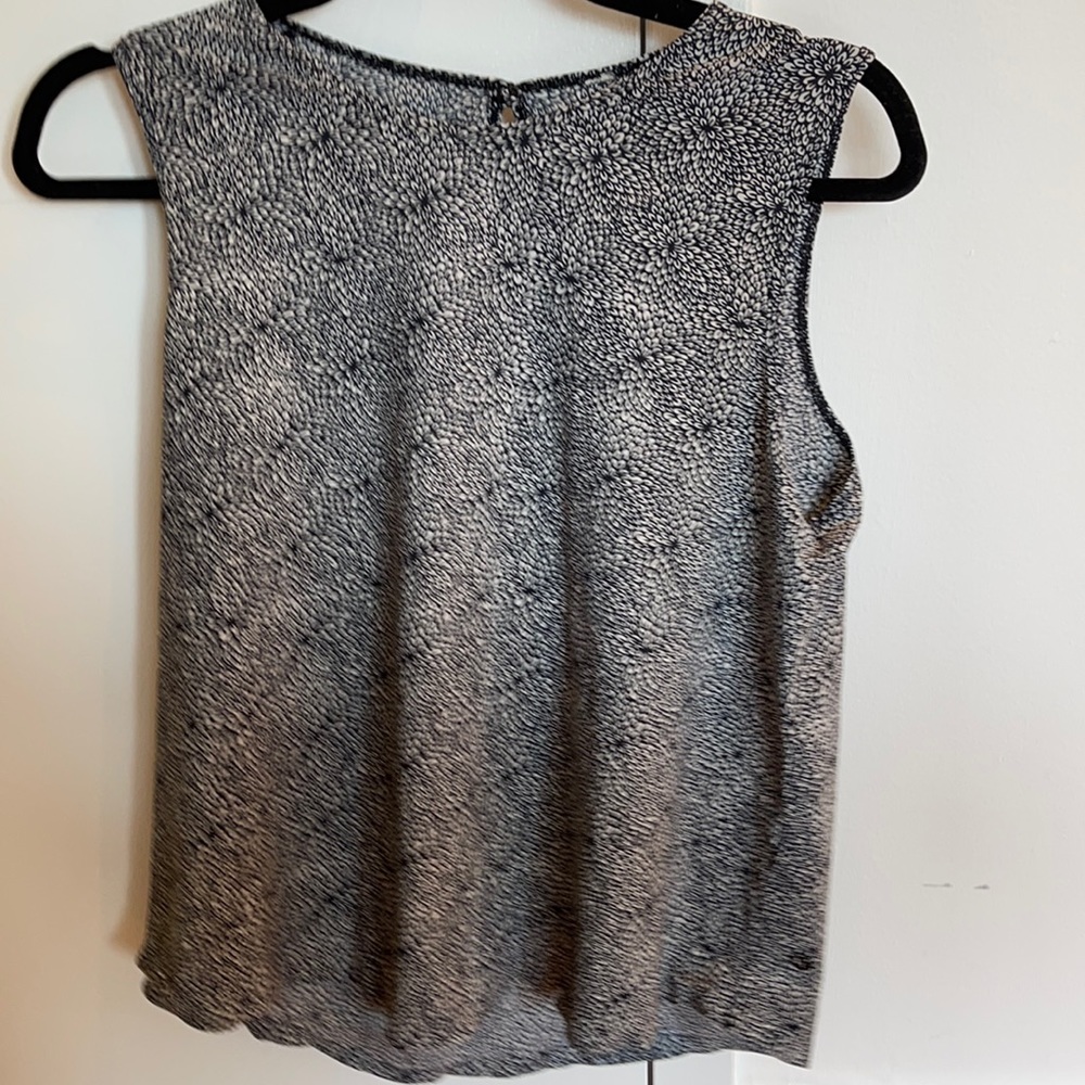 Lululemon floral print tank